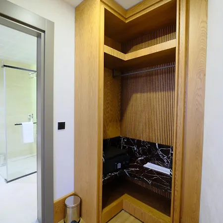 Hotel The Rizon 2*